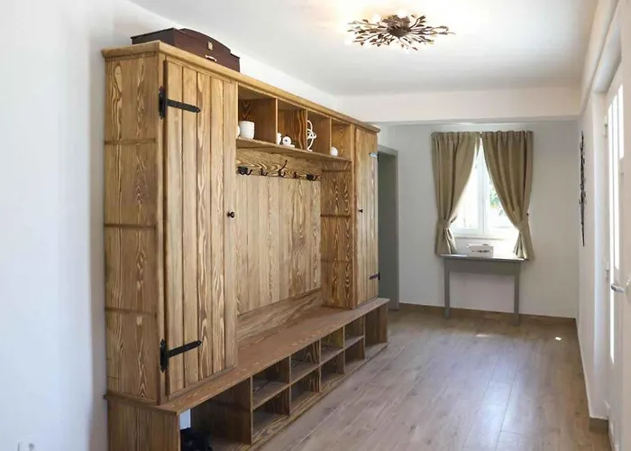 With Pool In Malinska-insel Krk 55087