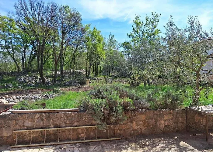 With Pool In Malinska-insel Krk 55087 * Malinska